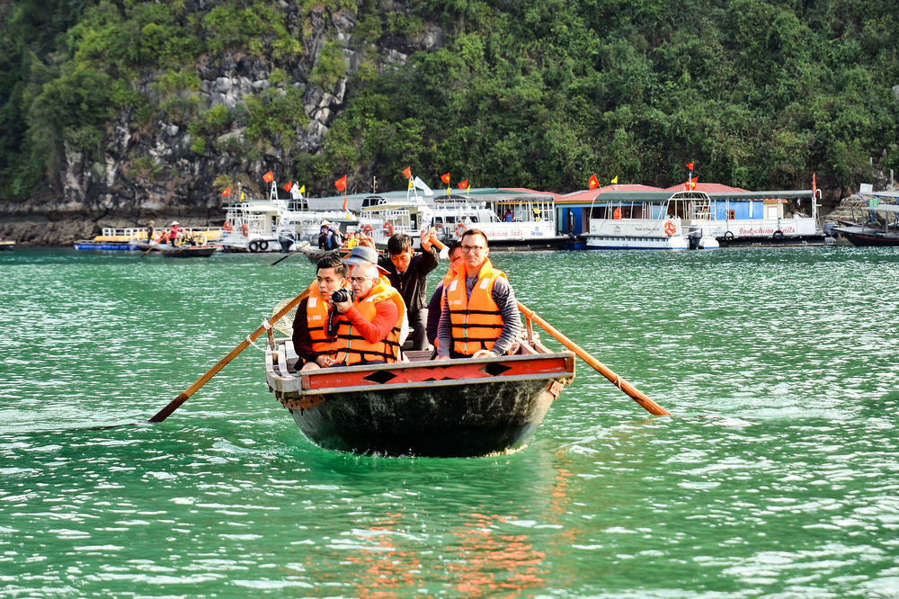 Paradise Elegance Cruise Halong Hạ Long Exterior foto